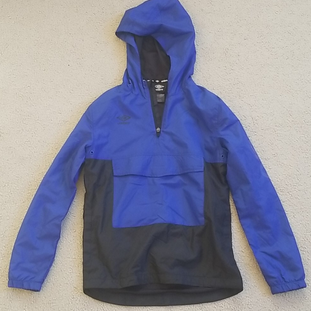 Umbro pullover rain jacket